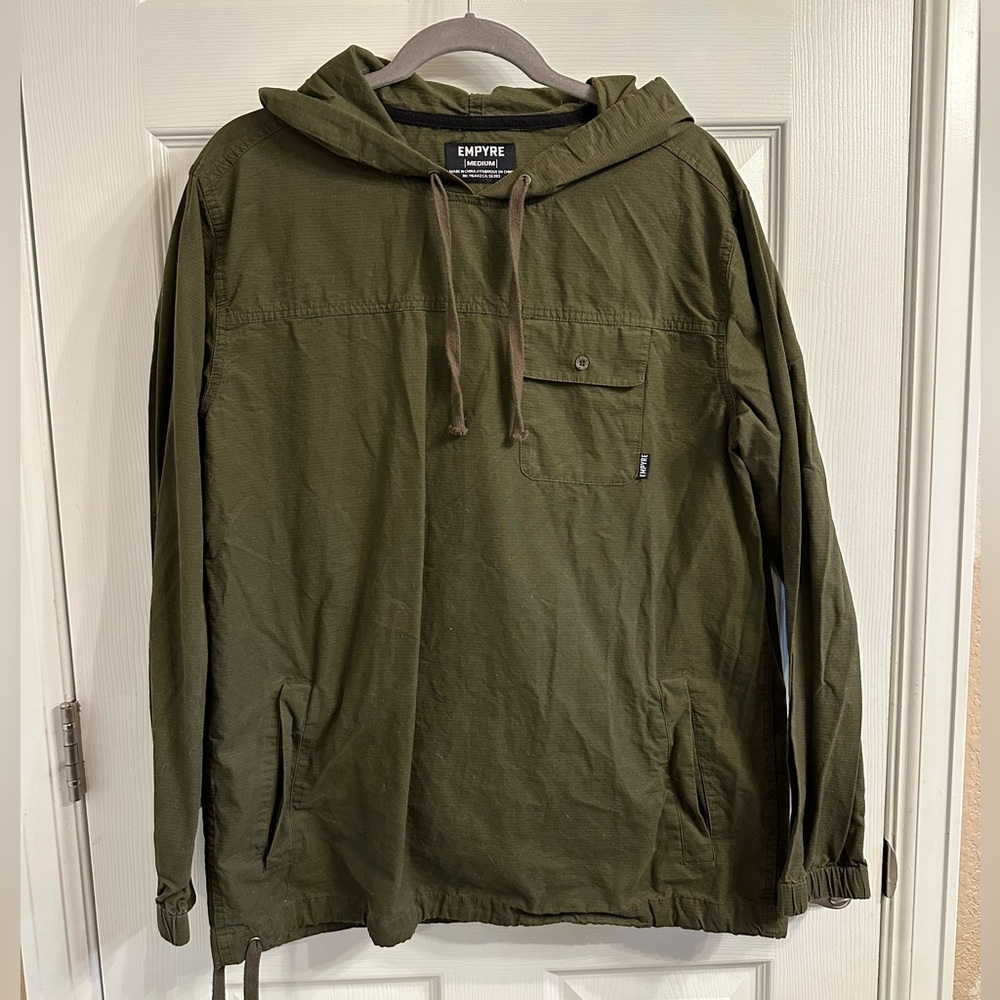 Empyre | olive green pullover
